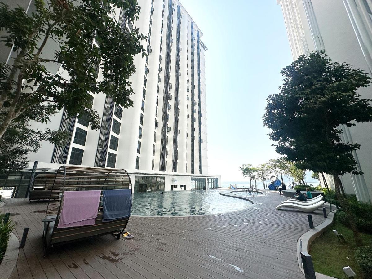 The Shore Kota Kinabalu City Centre By Lw Suites Kültér fotó