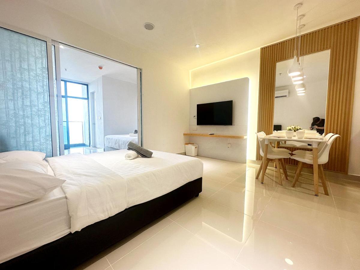The Shore Kota Kinabalu City Centre By Lw Suites Kültér fotó