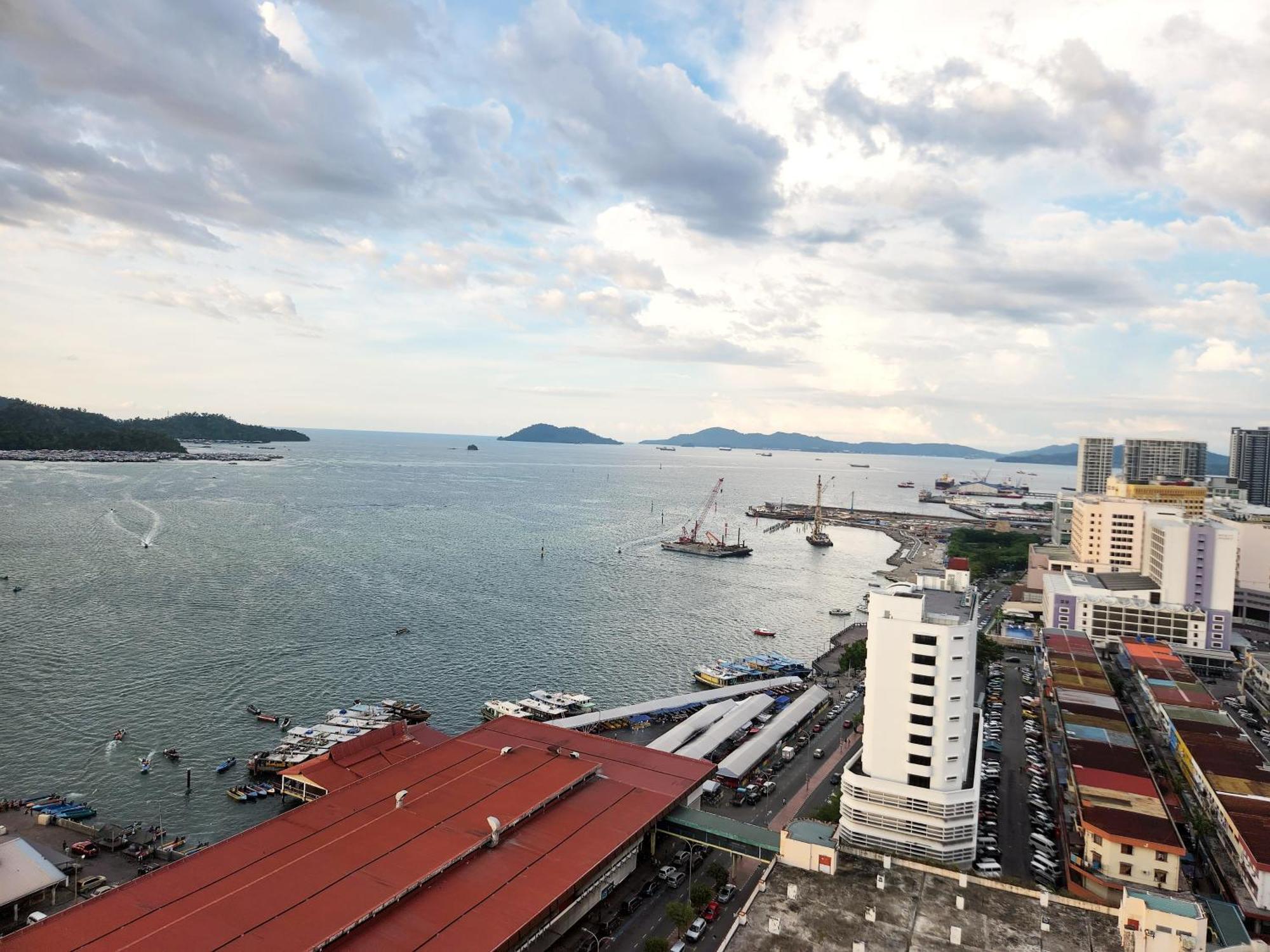 The Shore Kota Kinabalu City Centre By Lw Suites Szoba fotó