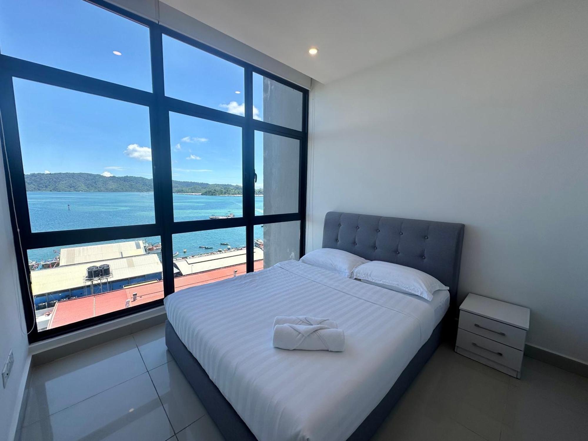 The Shore Kota Kinabalu City Centre By Lw Suites Kültér fotó